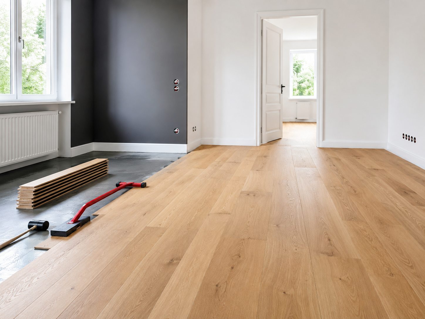 Musterfoto: neu verlegter Holzfußboden